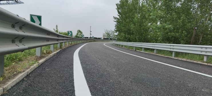 1-完工的聊城开发区互通匝道1.jpg